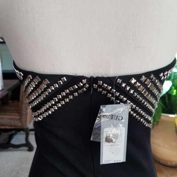 👗👗GUESS DRESS👗👗 - Picture 4 of 4